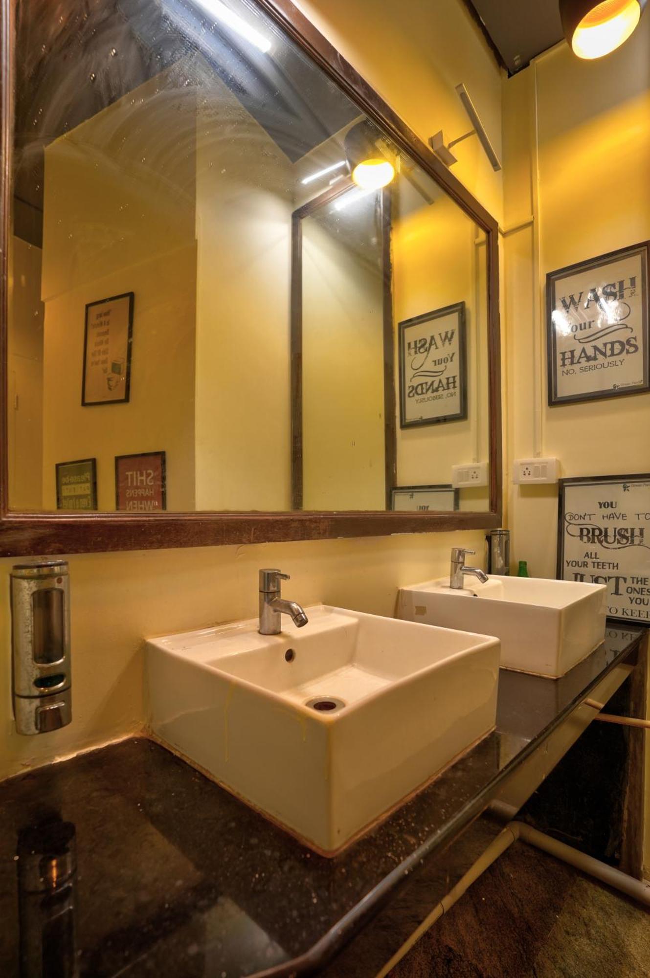 Hive Hostel Anjuna By Just Travels Exteriör bild