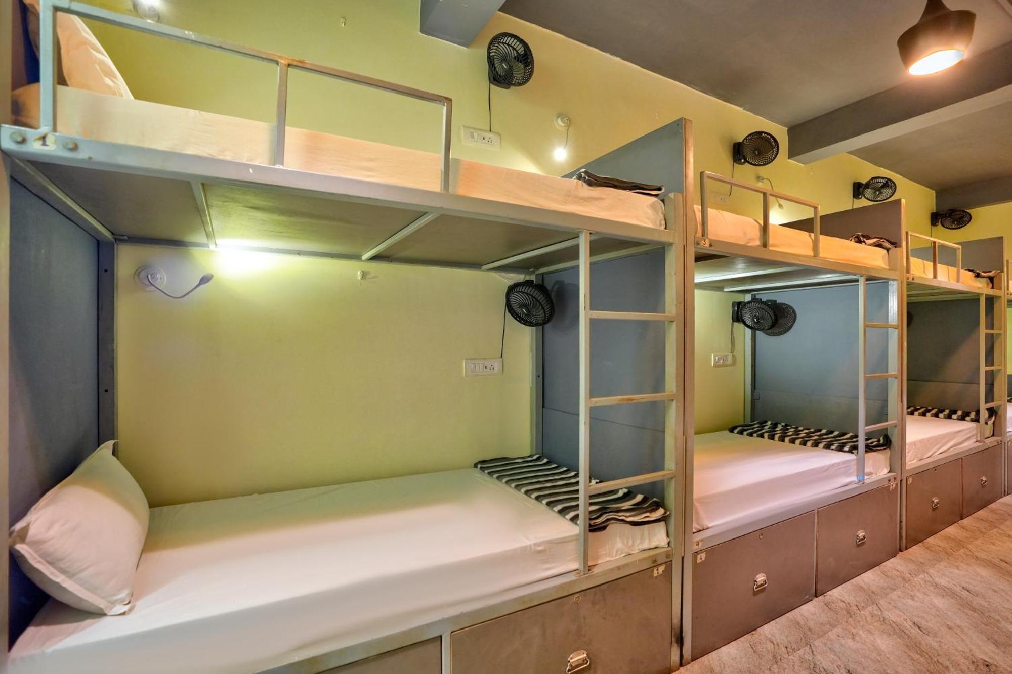 Hive Hostel Anjuna By Just Travels Exteriör bild