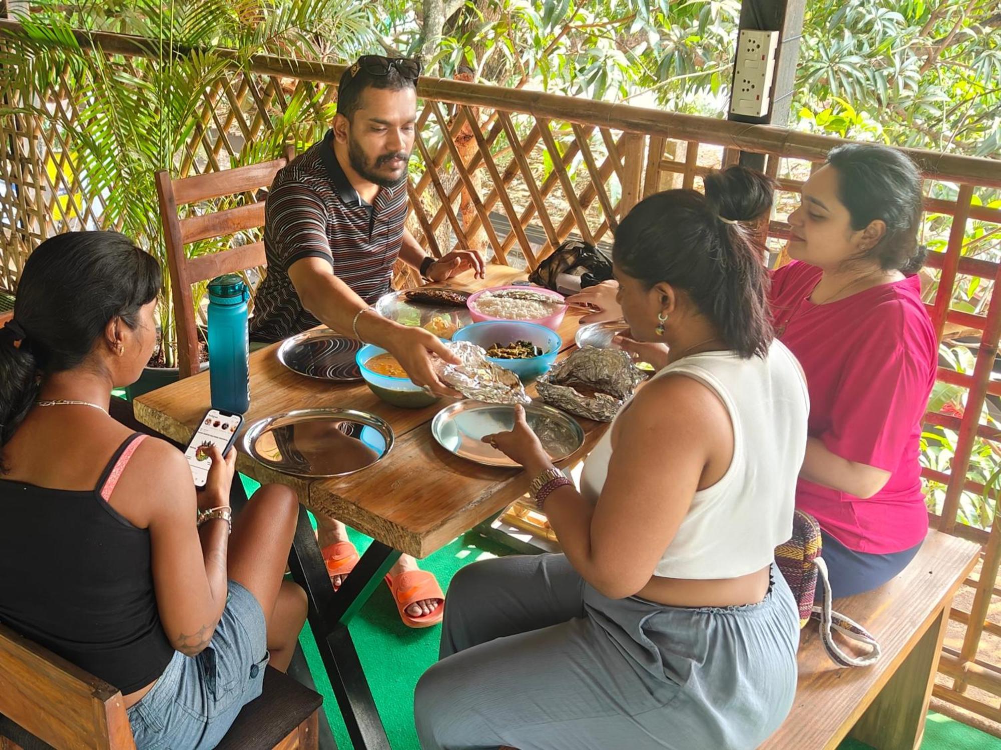 Hive Hostel Anjuna By Just Travels Exteriör bild